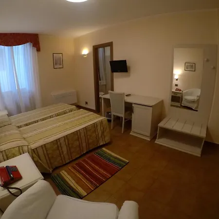 Hotel Ristorante Combolo Teglio